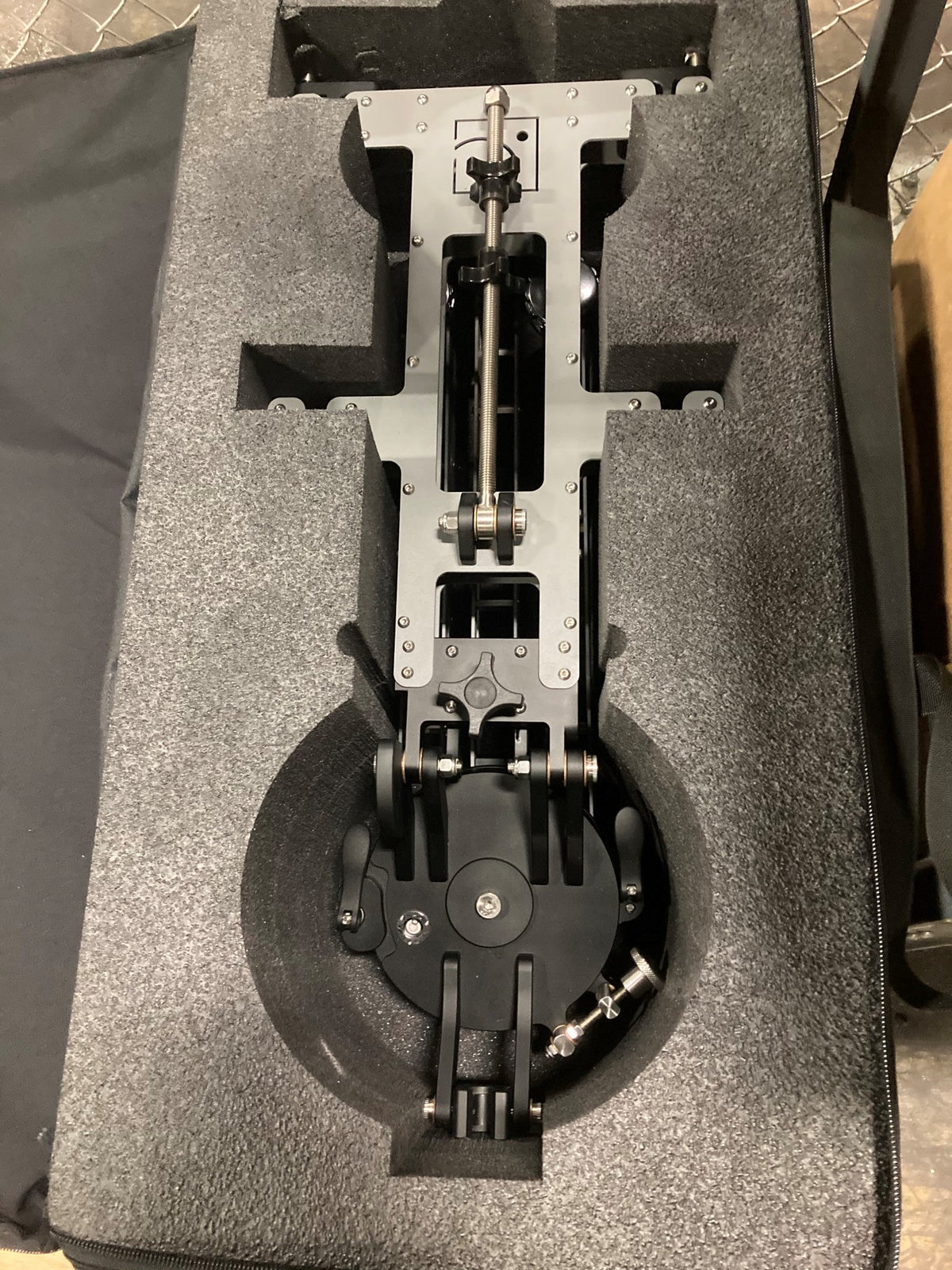 antenna base in case