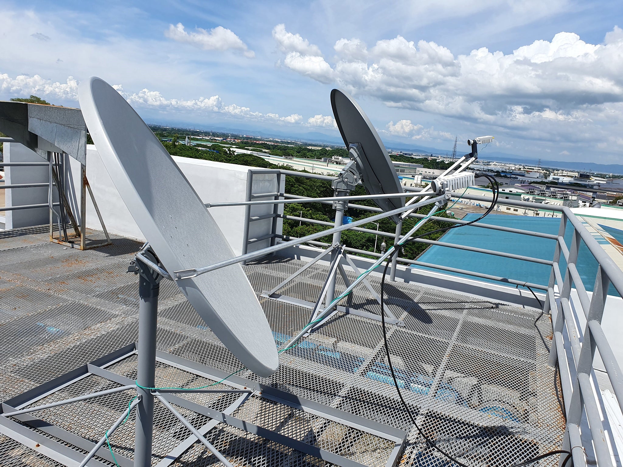 Providing the complete data over satellite solution in the Philippines