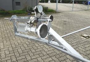 Multiband revolver feed alternative position